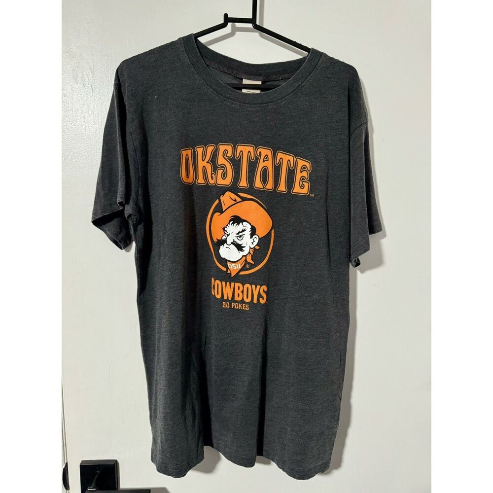 Oklahoma State Mens Medium Short Sleeve T-shirt Cowboys OSU Dark Gray Chicka-d